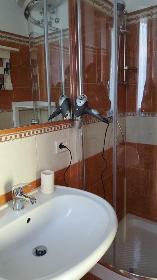 Borgo Dei Centurione Hotel Рим Екстериор снимка